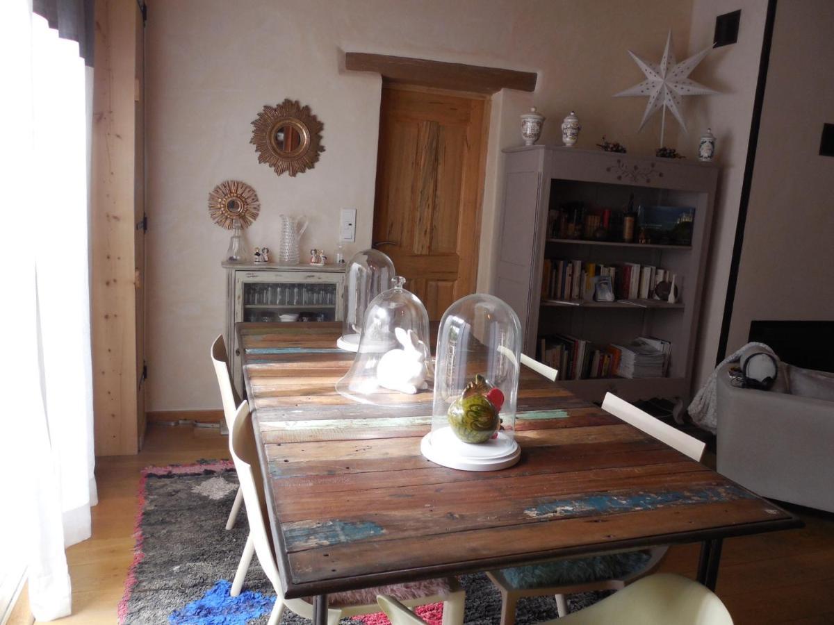 La Maison Bleue Л'Іль-сюр-ла-Сорг Екстер'єр фото